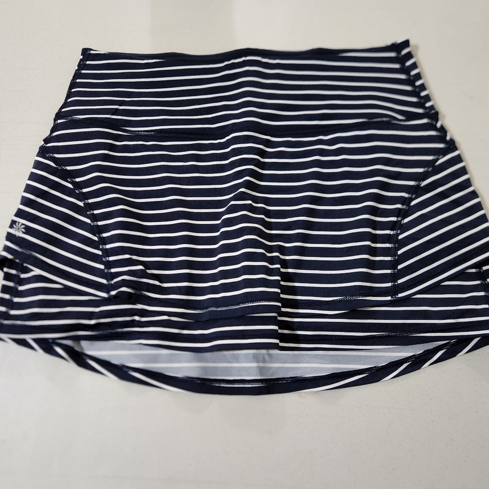 Athleta Momentum Small skort